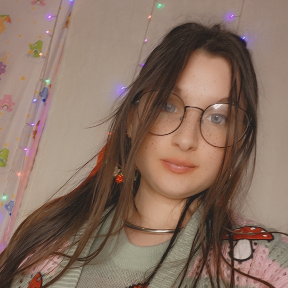 Meet your Posher, Emalie